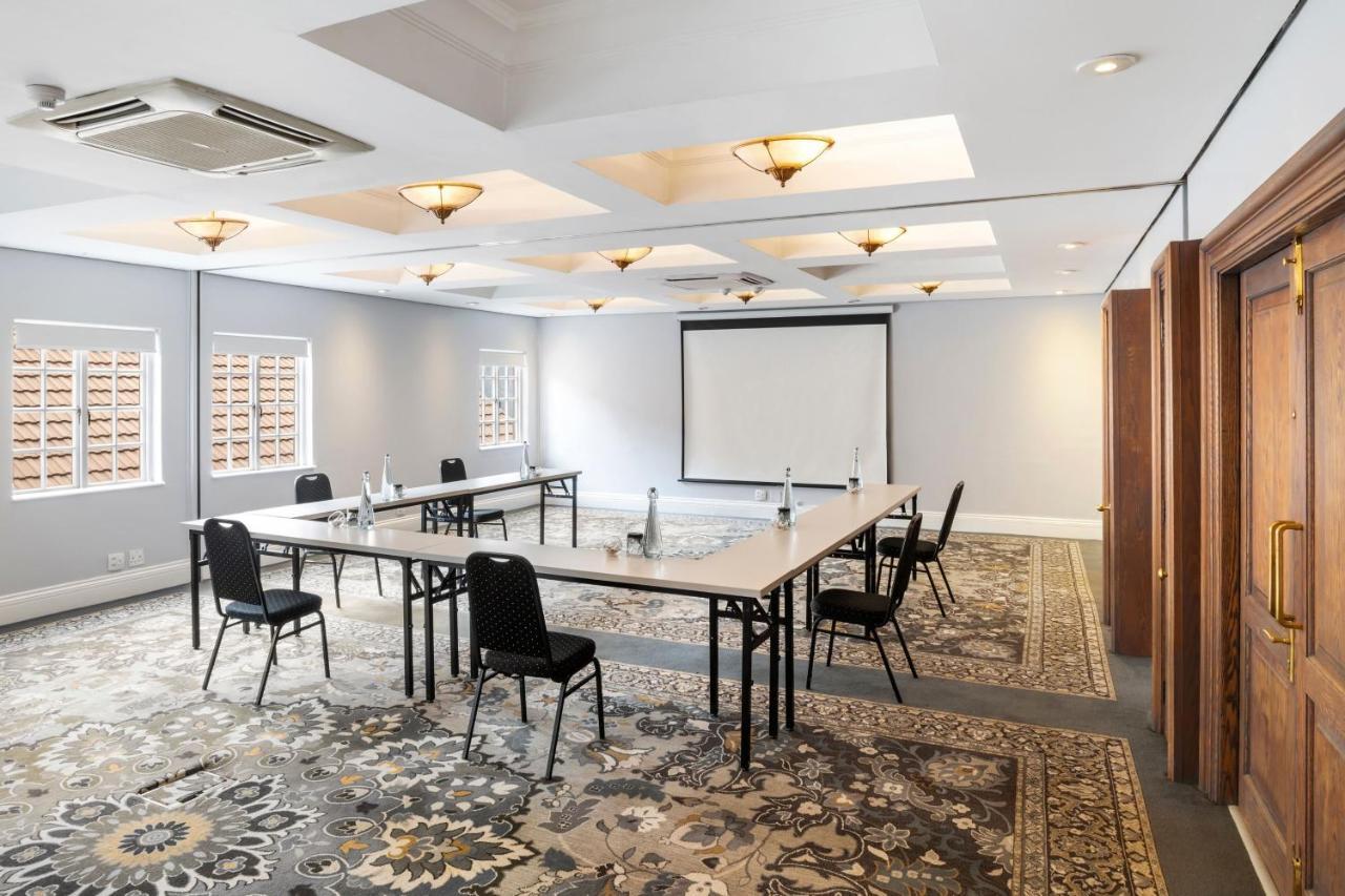 Protea Hotel By Marriott Johannesburg Balalaika Sandton Kültér fotó