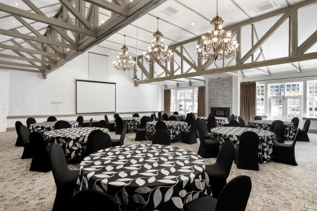 Protea Hotel By Marriott Johannesburg Balalaika Sandton Kültér fotó
