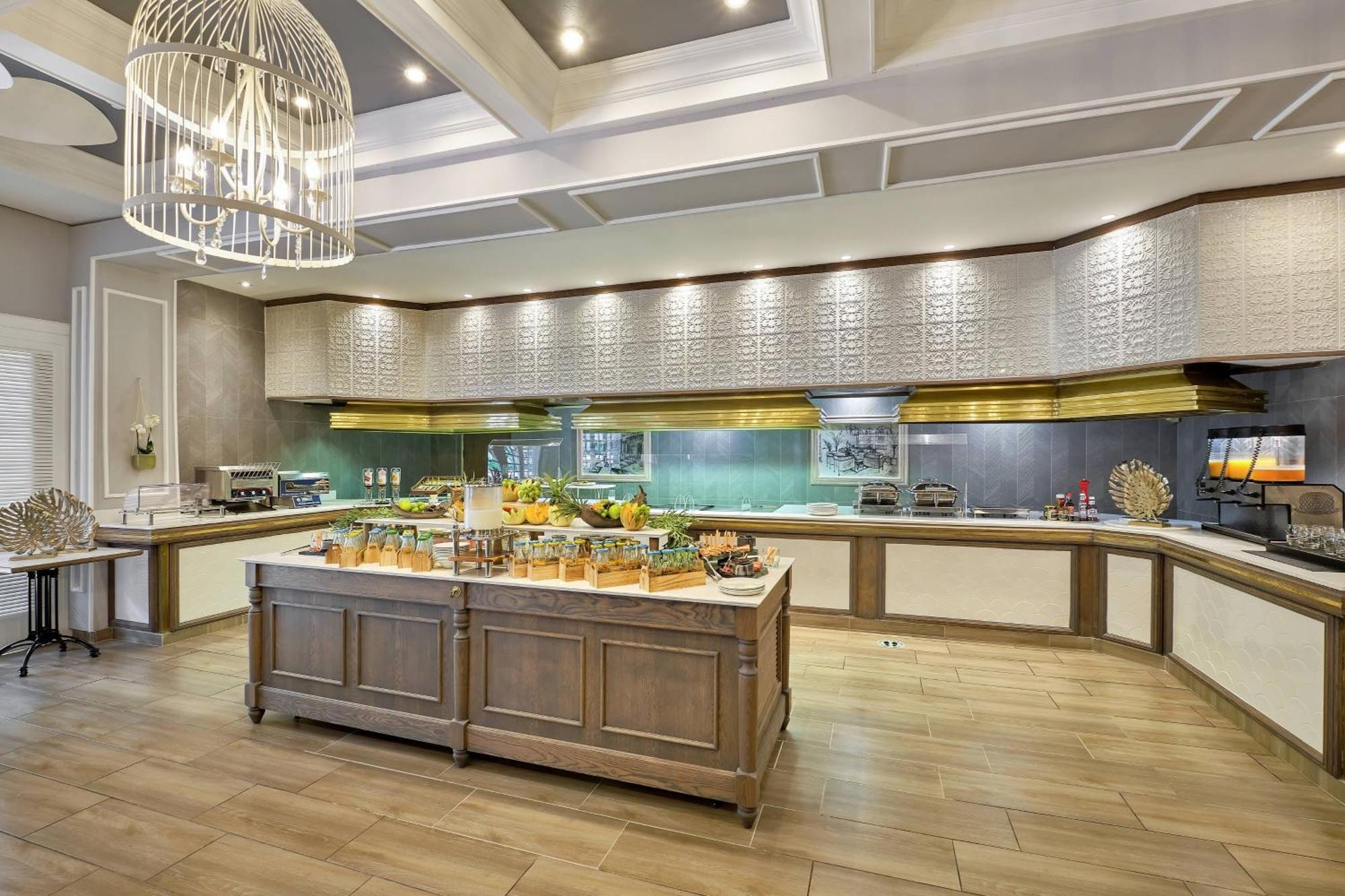 Protea Hotel By Marriott Johannesburg Balalaika Sandton Kültér fotó